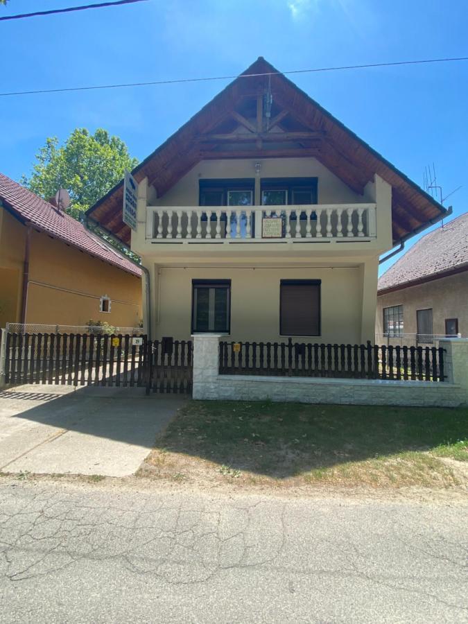 Gold Apartment Harkany Exterior photo