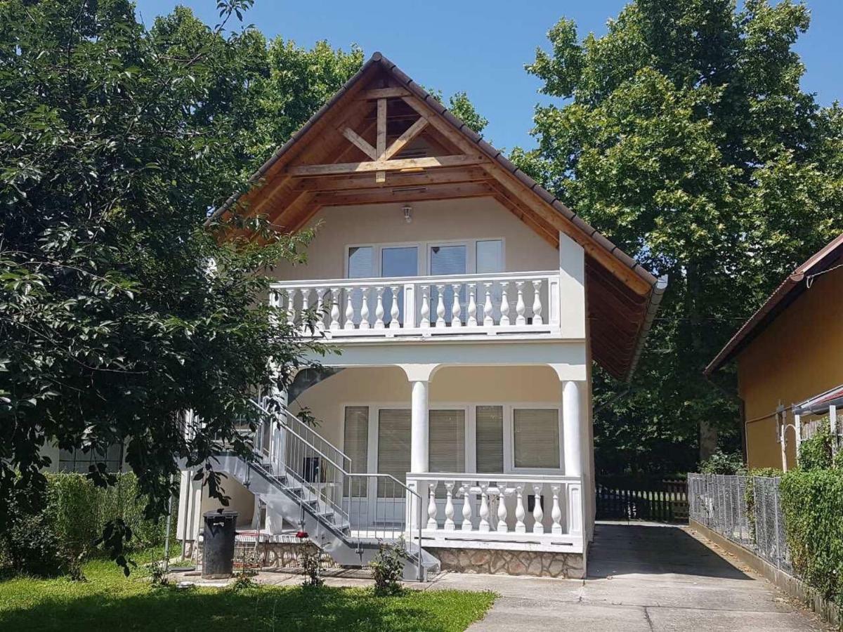 Gold Apartment Harkany Exterior photo